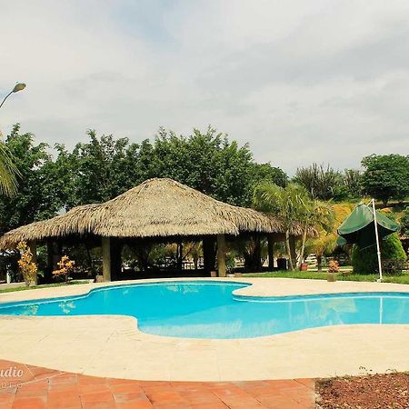 Hacienda El Pedregal Hotel Estanzuela Екстериор снимка