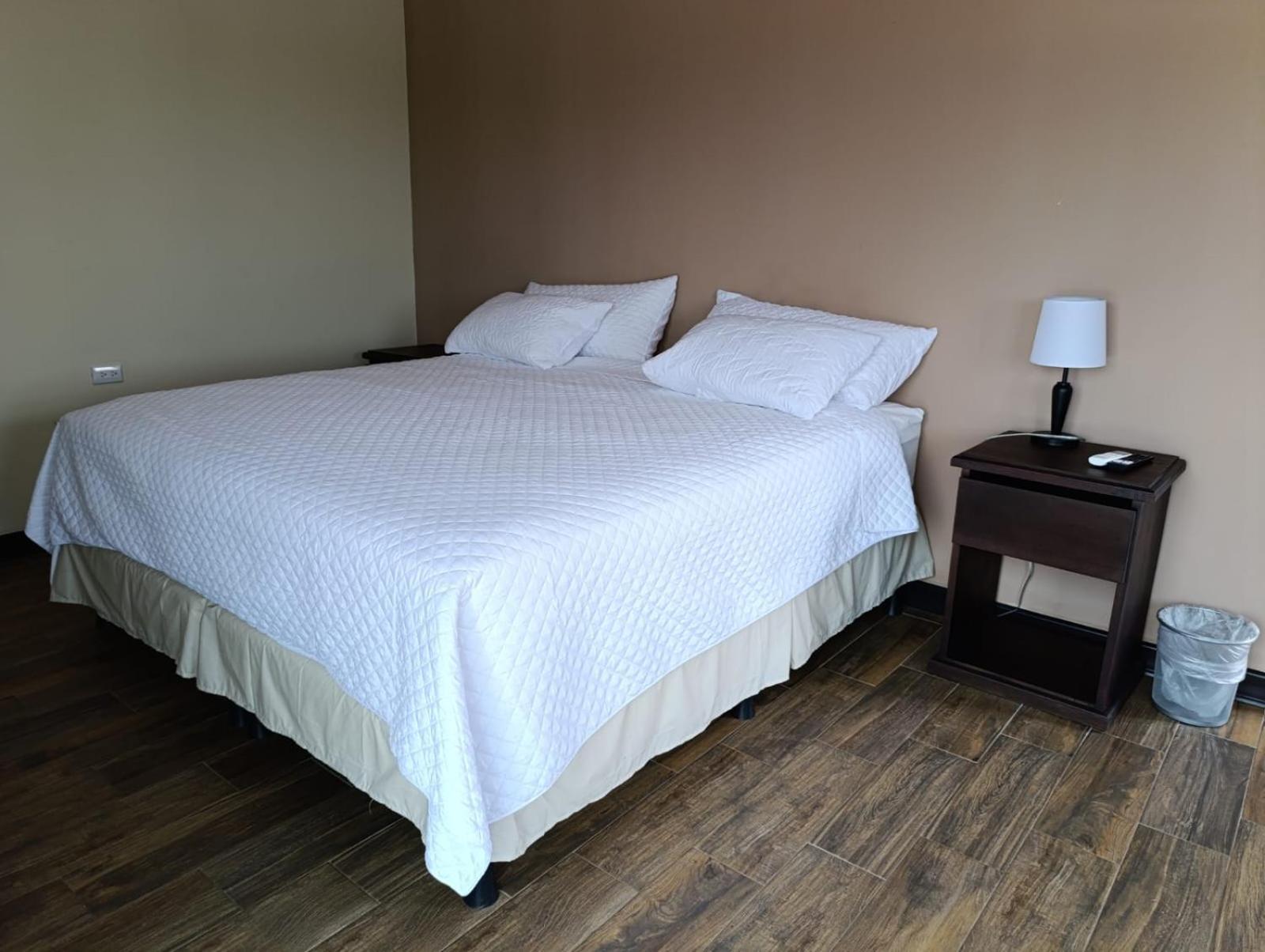 Hacienda El Pedregal Hotel Estanzuela Екстериор снимка